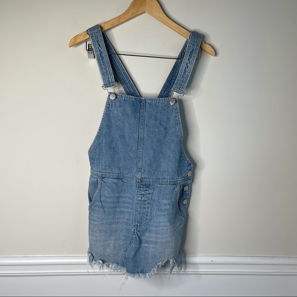 Free People torn up jumper‎ distressed denim skirt overall size 0 - Picture 2 of 10